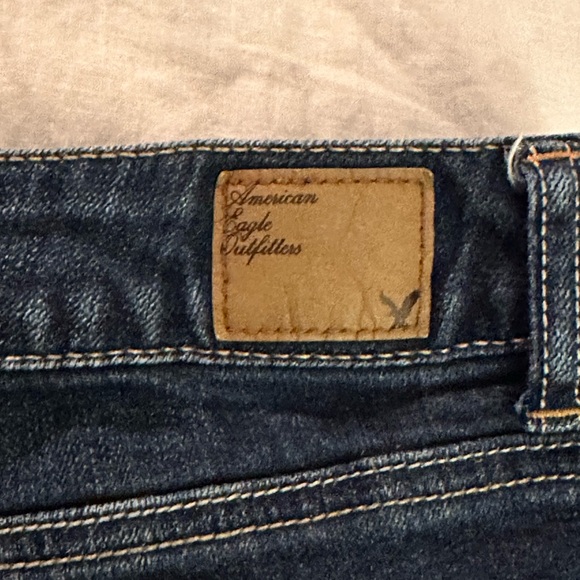 American Eagle Blue Jean Stretch Shorts Size 14 - Picture 5 of 16